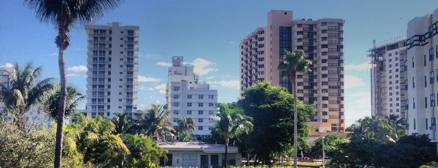 Collins Park Neighborhood is one of City of Miami Beach's Official Neighborhoods.