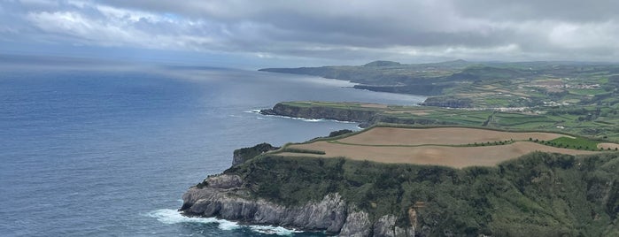 Miradouro de Santa Iria is one of Açores.