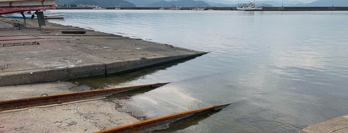 西津漁港 is one of Shigeoさんのお気に入りスポット.