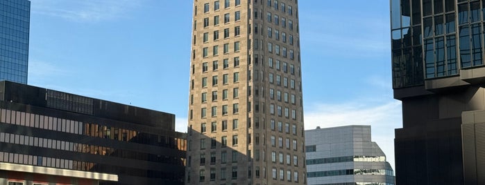 The Marquette Hotel, Curio Collection by Hilton is one of The 15 Best Spacious Places in Minneapolis.