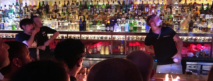 Revolucion Cocktail is one of Lugares favoritos de MG.