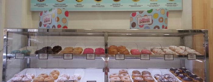 California Donuts is one of Γλυκό.