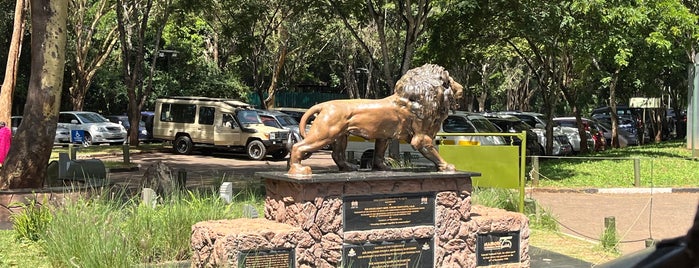 Nairobi Safari Walk is one of Familiar Teritory.