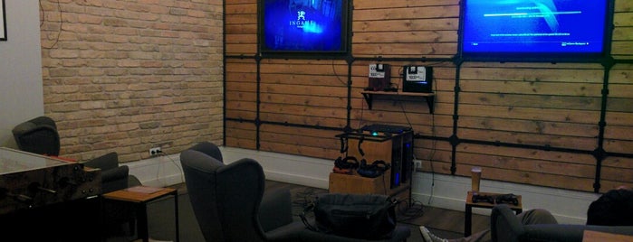 InGame Gamer Bar & VR arcade is one of Tempat yang Disukai Ryan.