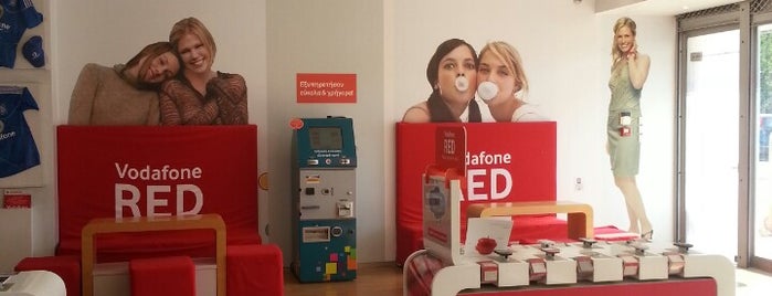 Vodafone is one of Locais curtidos por Ifigenia.