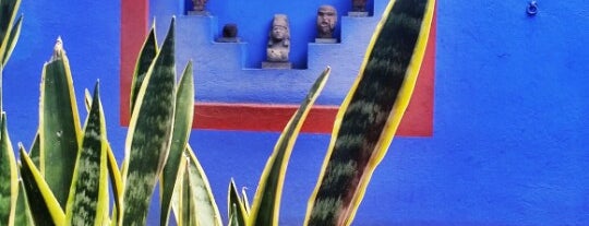 Museo Frida Kahlo is one of Paseo en Coyoacán.