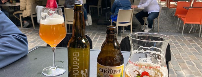 Les Poules à Lier is one of Drink @ Namur!.