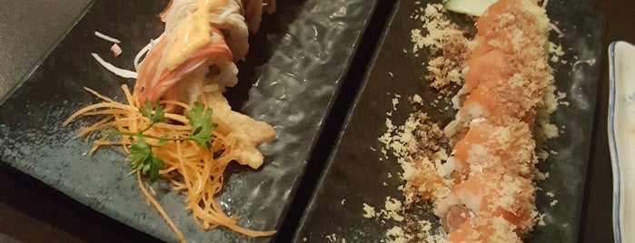 EurAsia Fusion Sushi is one of Ziyaret edilecek.
