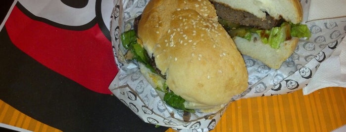 Joseph Dream Burger is one of Best Kosher Bites in Brooklyn.