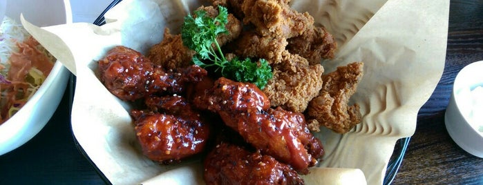 Kokio Chicken (꼬끼오 치킨) is one of LA Wings.