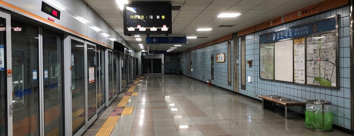 Juyeop Stn. is one of 서울지하철 1~3호선.