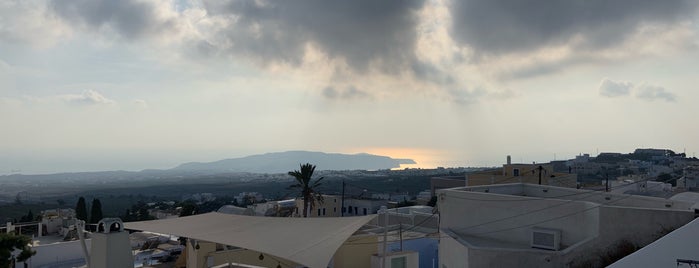 Cava àlta is one of Santorini.