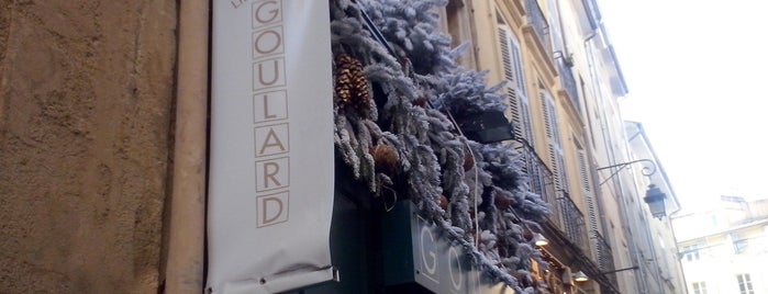 Librairie Goulard is one of สถานที่ที่ A ถูกใจ.