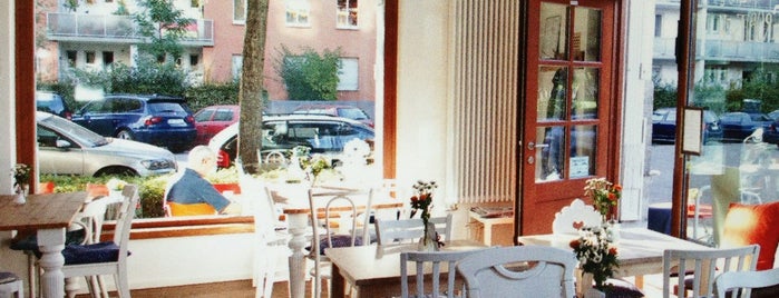 Café Lohner & Grobitsch is one of Locais salvos de Mac.