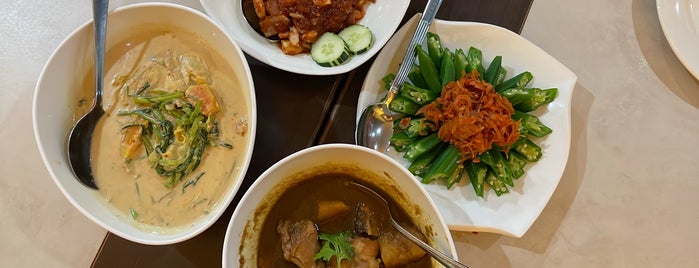 Amy Heritage Nyonya Cuisine is one of Malacca.