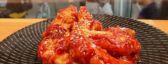 NeNe Chicken is one of Shelova 님이 좋아한 장소.