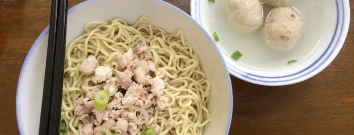 Chong Ko Hakka Noodle (彰哥客家面家) is one of My favorite foodspot.