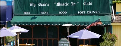 Big Dean's Ocean Front Cafe is one of Beachside ;).