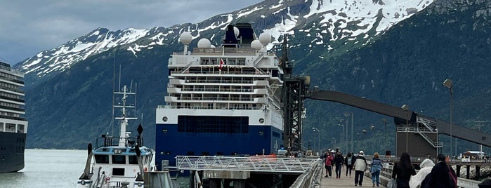 Port Of Skagway is one of Ishkaさんのお気に入りスポット.