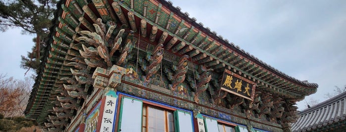 Hwagyesa is one of Seoul Sights.