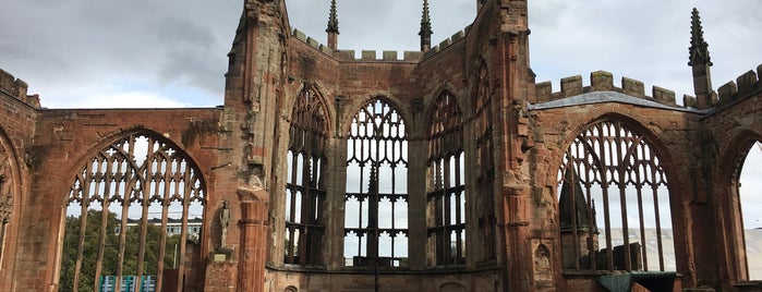 Coventry Cathedral is one of B : понравившиеся места.