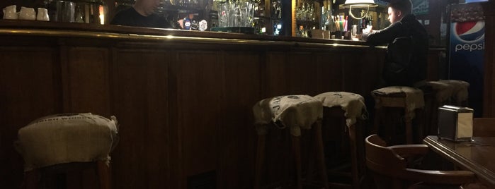 John Howard Pub & Whisky Club is one of Wi-Fi точки в Херсоне.