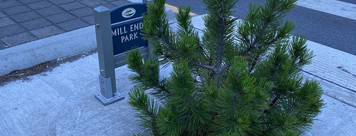 Mill Ends Park is one of สถานที่ที่ Marc ถูกใจ.