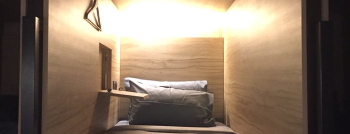 The Pod Boutique Capsule Hotel is one of Alan : понравившиеся места.