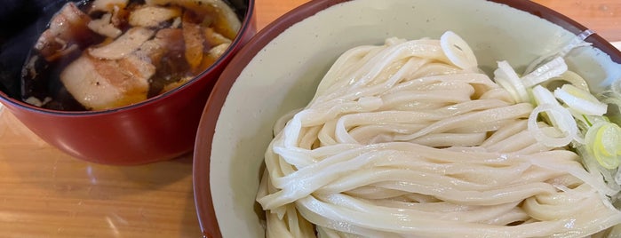 四方吉うどん 吉見本店 is one of ポタメシ.