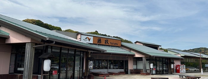 藤枝PA (上り) is one of 高速道路、自動車専用道路.