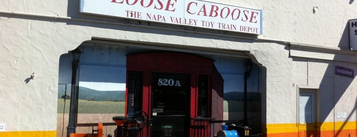 The Loose Caboose Hobbies is one of N Scale Train Stores.
