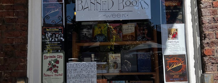 Harmony Books is one of Places I Want To Go.