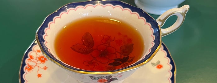 喫茶メルト is one of カフェ.