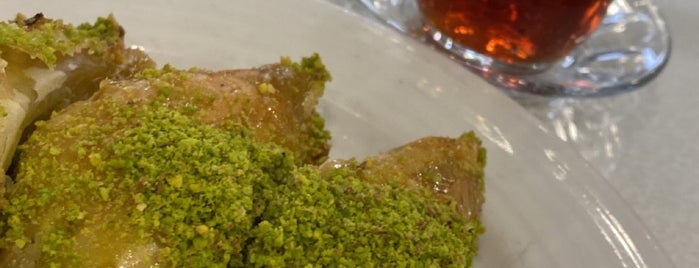 Gaziantepli Çavuşoğlu Kebap&Baklava is one of İstanbul Avrupa.