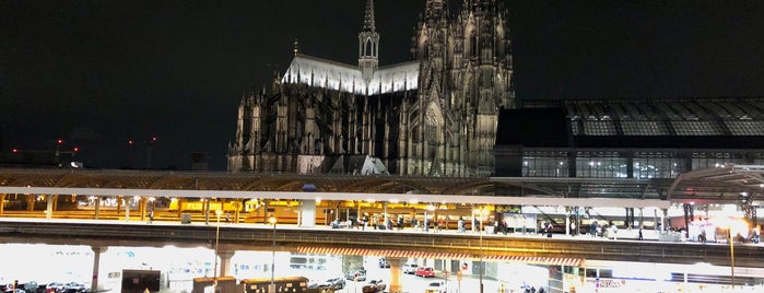 Centro Hotel Kommerz is one of Cologne christmas markets.