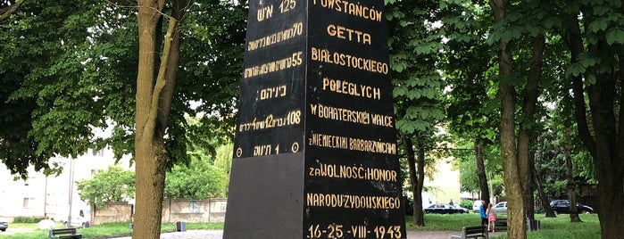 Pomnik Bohaterów Powstania w Getcie is one of Szlak Dziedzictwa Żydowskiego w Białymstoku.