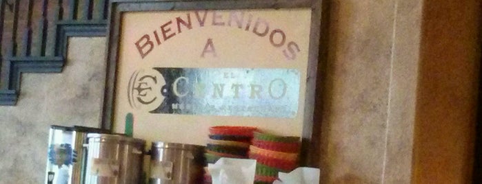 El Centro is one of Debbie'nin Beğendiği Mekanlar.