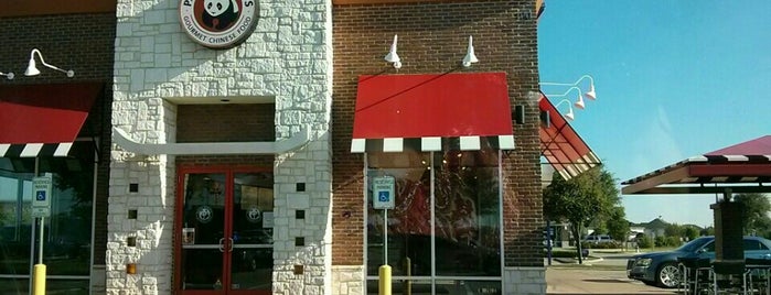 Panda Express is one of Lugares para llevar a la familia de visita.