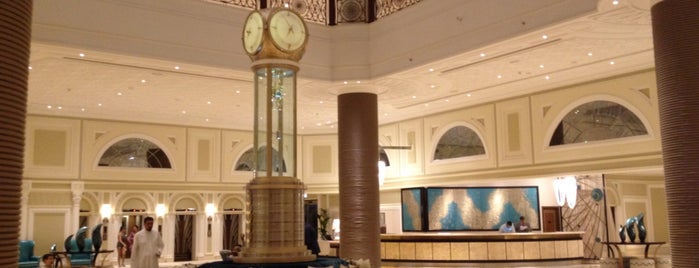 Waldorf Astoria Ras Al Khaimah is one of Tempat yang Disukai Александр.