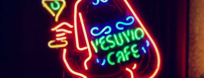Vesuvio Cafe is one of San Francisco.