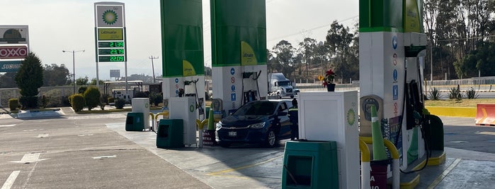 BP Gasolineria Autopista México - Puebla Km. 37.5 is one of Tempat yang Disukai Stephania.