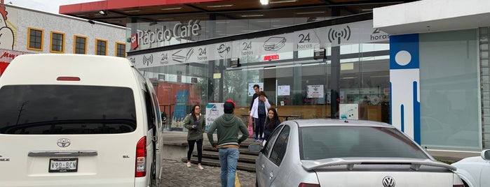 Rápido Café is one of Tempat yang Disukai Karla.