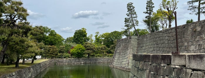 二条城 西門 is one of 京都市の重要文化財（建造物）.