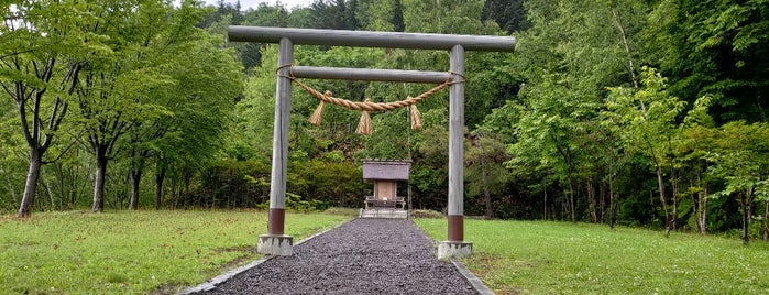 二見湖畔神社 is one of 追加したスポット.