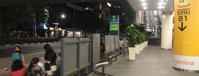 Bus Stop 04222 (Clarke Quay Stn Exit E) is one of 2014familytravel.