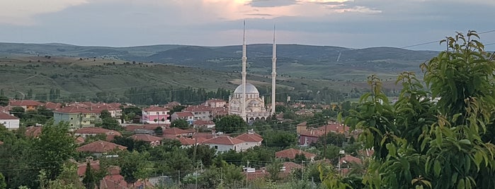 Eymir Kasabası is one of Orte, die murat gefallen.