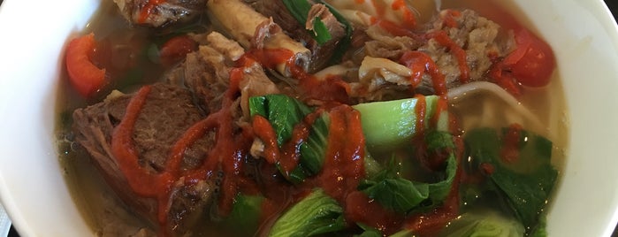 Han Noodle Bar is one of Places to check out in Rochester.