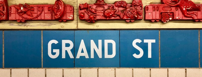 MTA Subway - Grand St (B/D) is one of Make NYC Your Gym: In Transit.