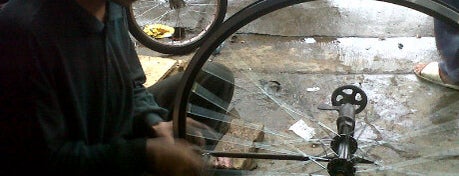 roda jaya kebayoran is one of Favourite Bike Shop.