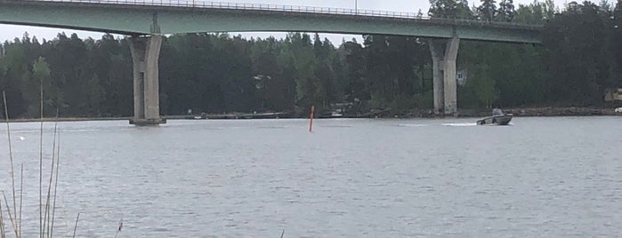 Emäsalon silta | Emsalö bro is one of Sillat - bridges.